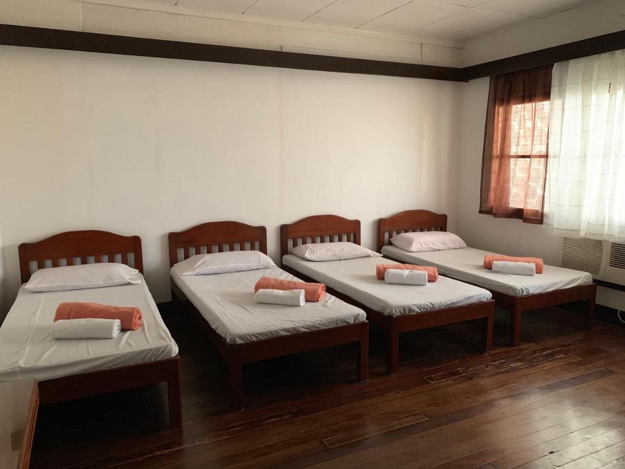 Matutina Pensionne Puerto Princesa Екстер'єр фото