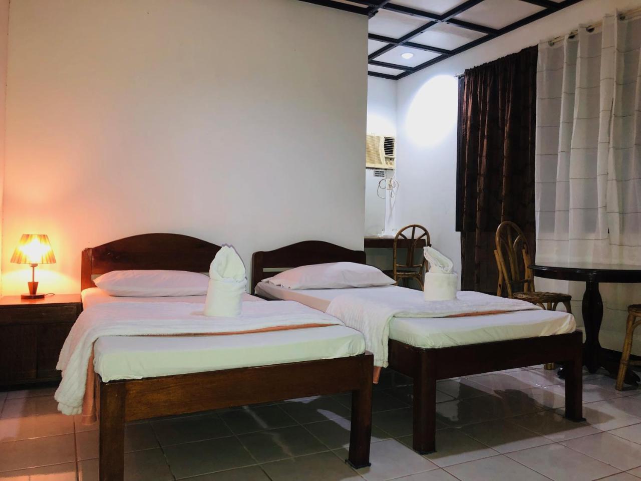 Matutina Pensionne Puerto Princesa Екстер'єр фото