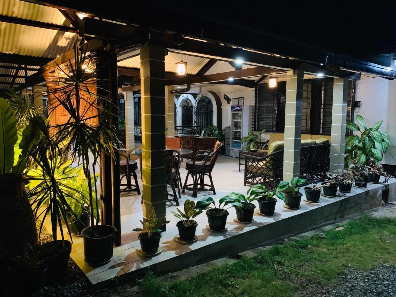 Matutina Pensionne Puerto Princesa Екстер'єр фото