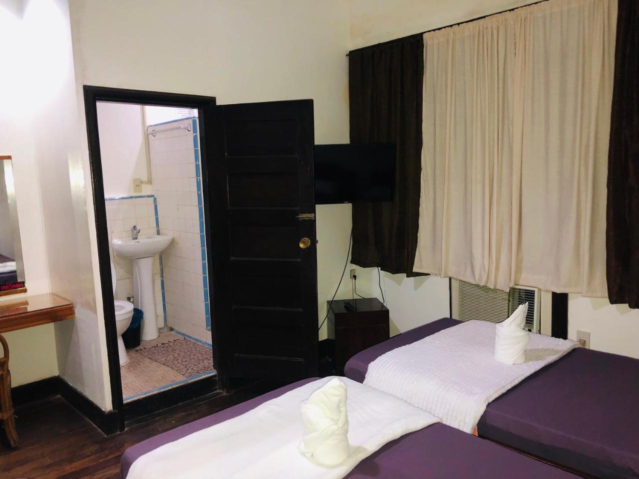 Matutina Pensionne Puerto Princesa Екстер'єр фото