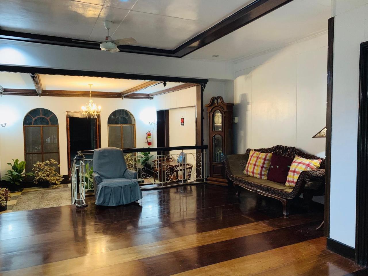 Matutina Pensionne Puerto Princesa Екстер'єр фото